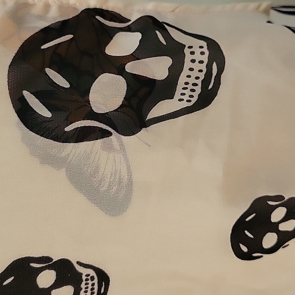 VINTAGE HAVANA sheer skull shirt Spooky Halloween Size medium. - Picture 4 of 6